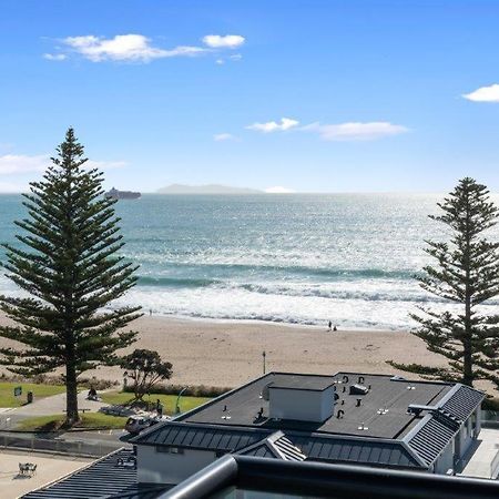 Ferienwohnung Superb Elevated Views Of Harbour With Heated Pool, Gym & Parking Mount Maunganui Exterior foto
